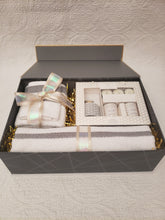 Load image into Gallery viewer, The White Gold Gift Box