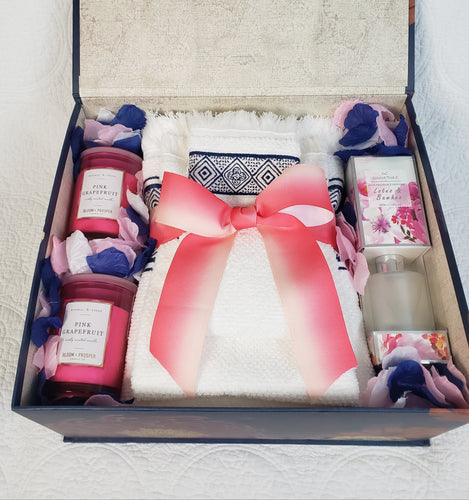 The Navy Blossom Gift Box